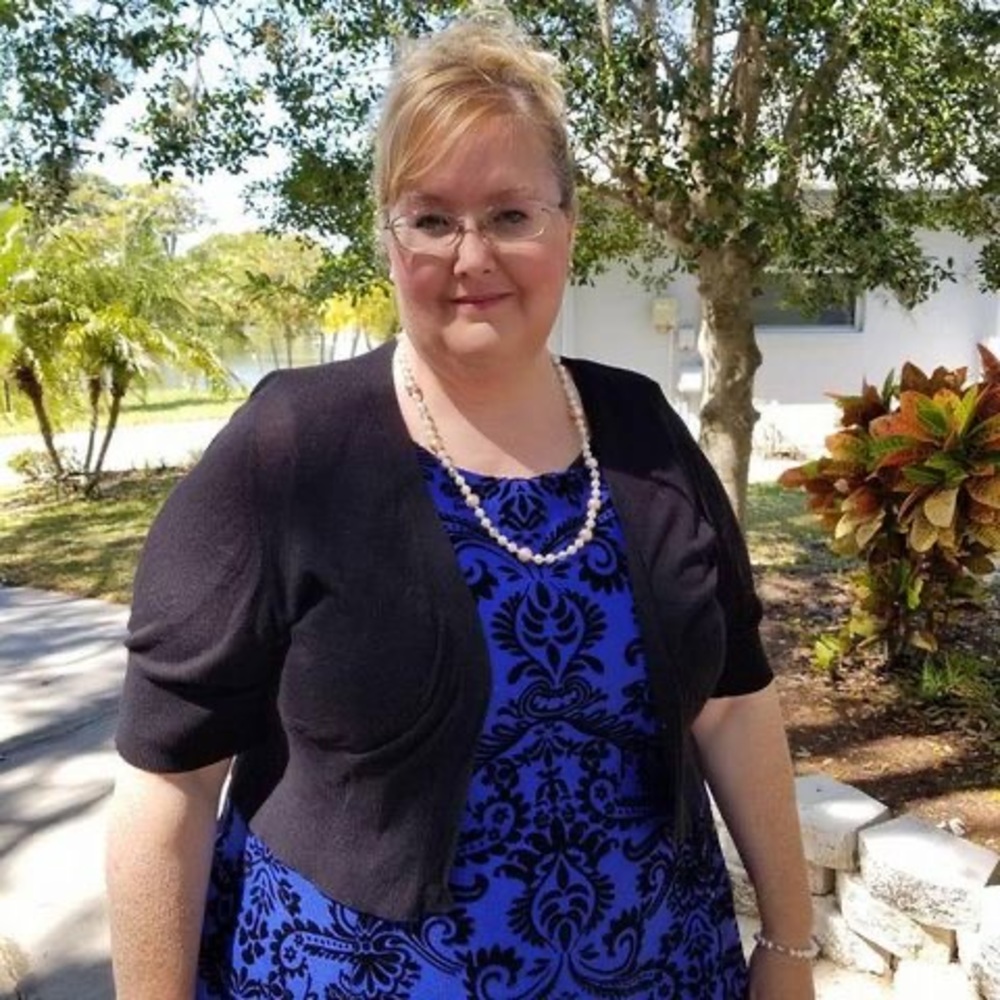 Meet your Posher, Suzanne